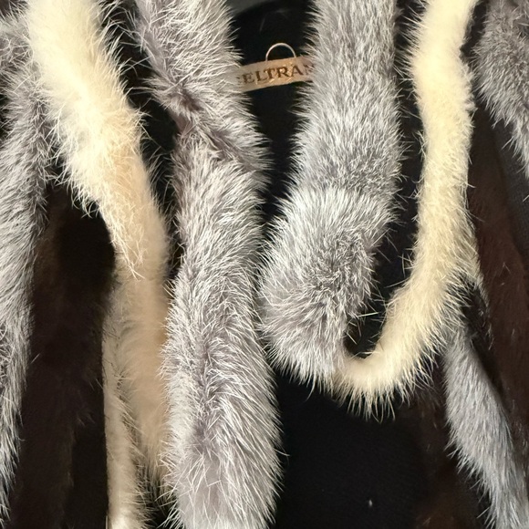 Elegant Brown and Cream Mink Sweater Jacket - Picture 3 of 8